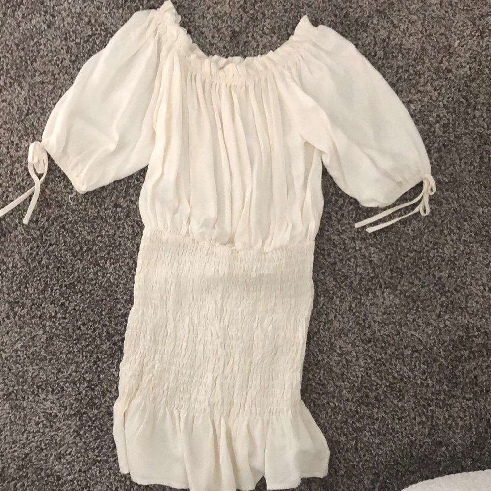 Ivory dress. Forever 21.